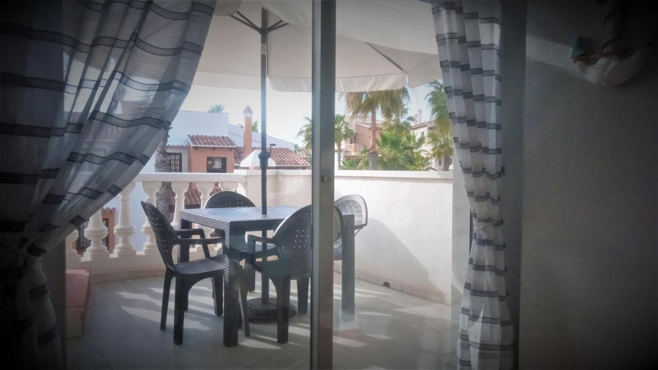 Duquesa Beach Torrevieja Kültér fotó